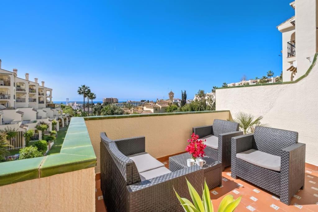 Amazing Apartment With Sea View & Big Terrace Mijas Exterior photo