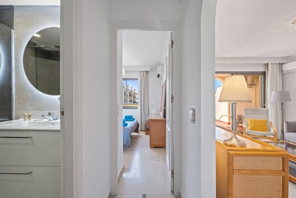 Amazing Apartment With Sea View & Big Terrace Mijas Exterior photo