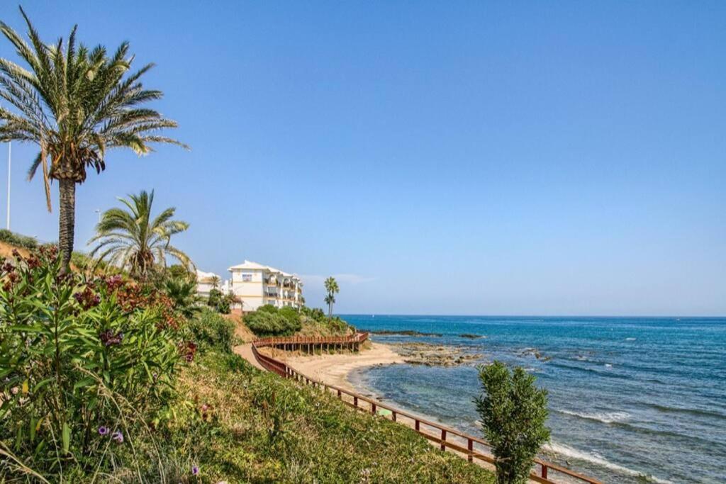 Amazing Apartment With Sea View & Big Terrace Mijas Exterior photo